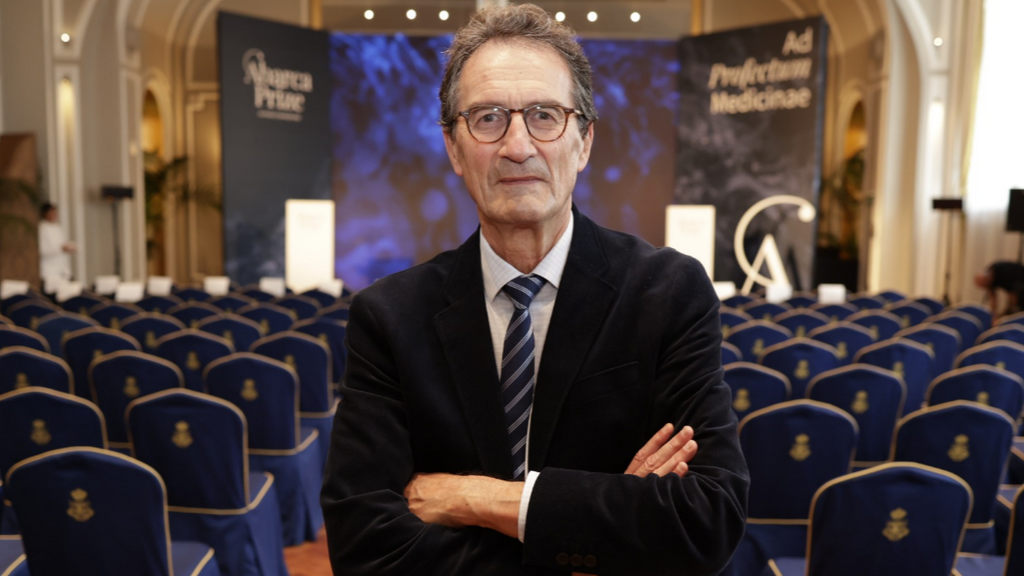 Philippe J. Sansonetti recibe el "Abarca Prize"