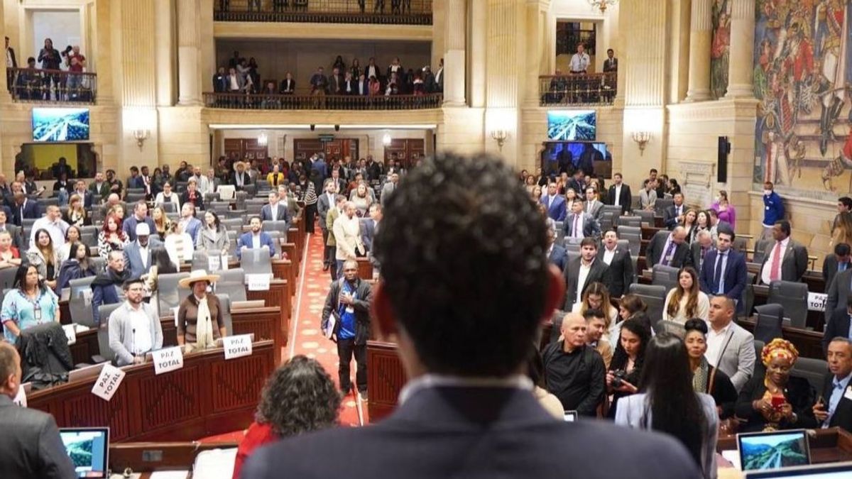 La Cámara de Representates de Colombia aprueba el proyecto de 'paz total' La Cámara de Representates de Colombia aprueba el proyecto de 'paz total'