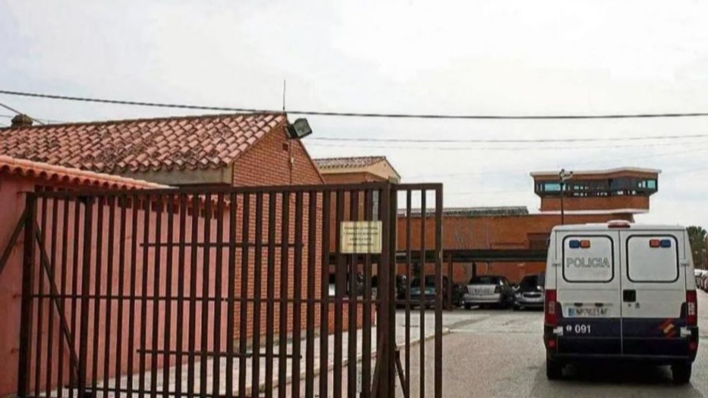Detienen al cura de la prisión de Albacete por un presunto delito de tráfico de drogas