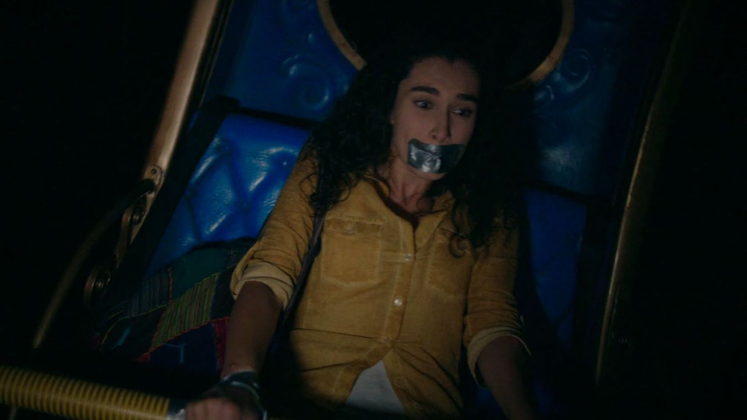 Kerem y Melis le tienden una trampa a Zeynep