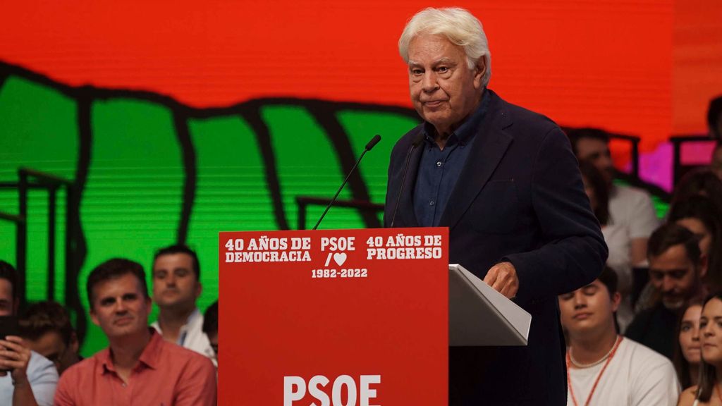 Felipe González en el acto de conmemoración de los 40 años de la victoria del PSOE en 1982