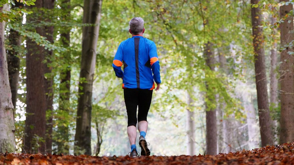 Salir solo a hacer deporte para despejarte: qué medidas de seguridad mínimas son útiles