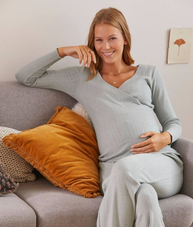 Los 7 pijamas de invierno para lactancia que te enamorarán Divinity