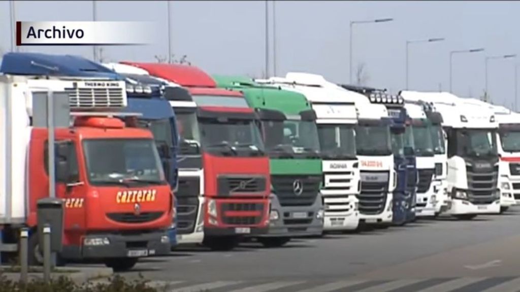 Las plataformas de camioneros amenazan con una nueva huelga en España