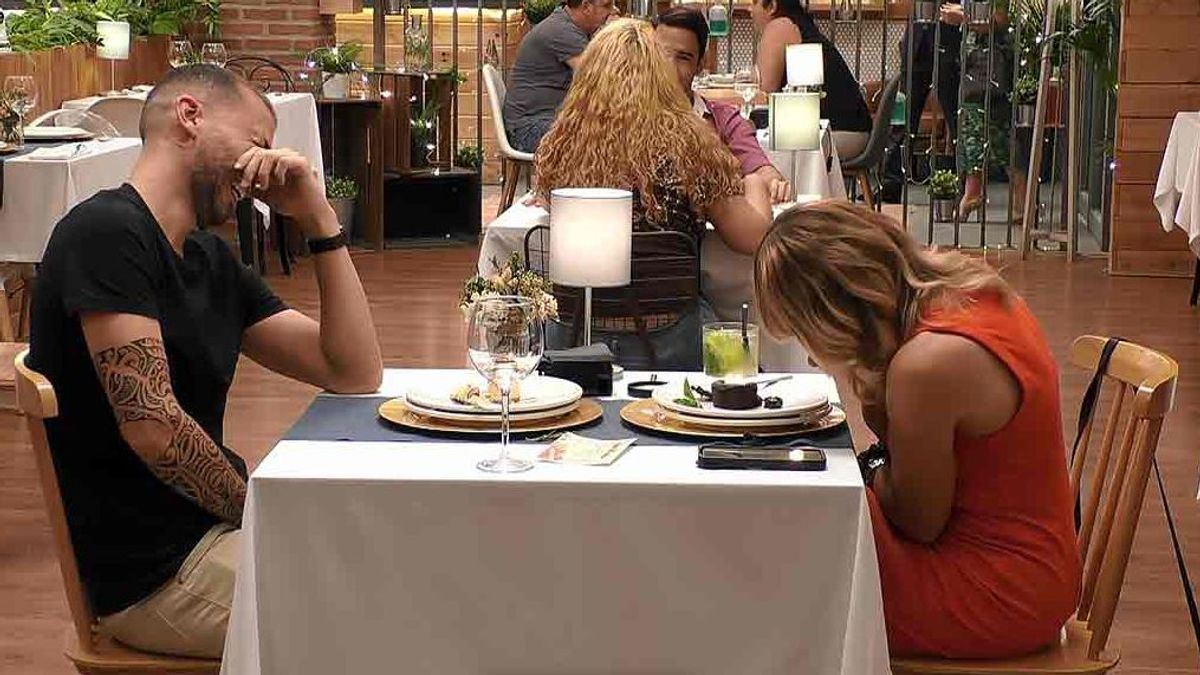 A la doble le Luján Arguelles le entra la risa floja al recordar su viaje a Ámsterdam en ‘First Dates’: “Me hablaban hasta las farolas”