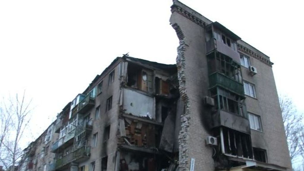 Bajmut, objetivo de Rusia en Ucrania: ataques con bombas de fósforo mientras el Grupo Wagner actúa en la zona