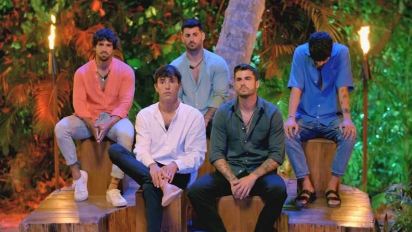 La hoguera de los chicos.