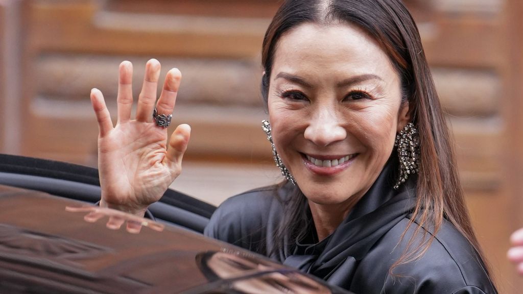 Michelle Yeoh Avatar en forma a los 60 con artes marciales y acrobacias