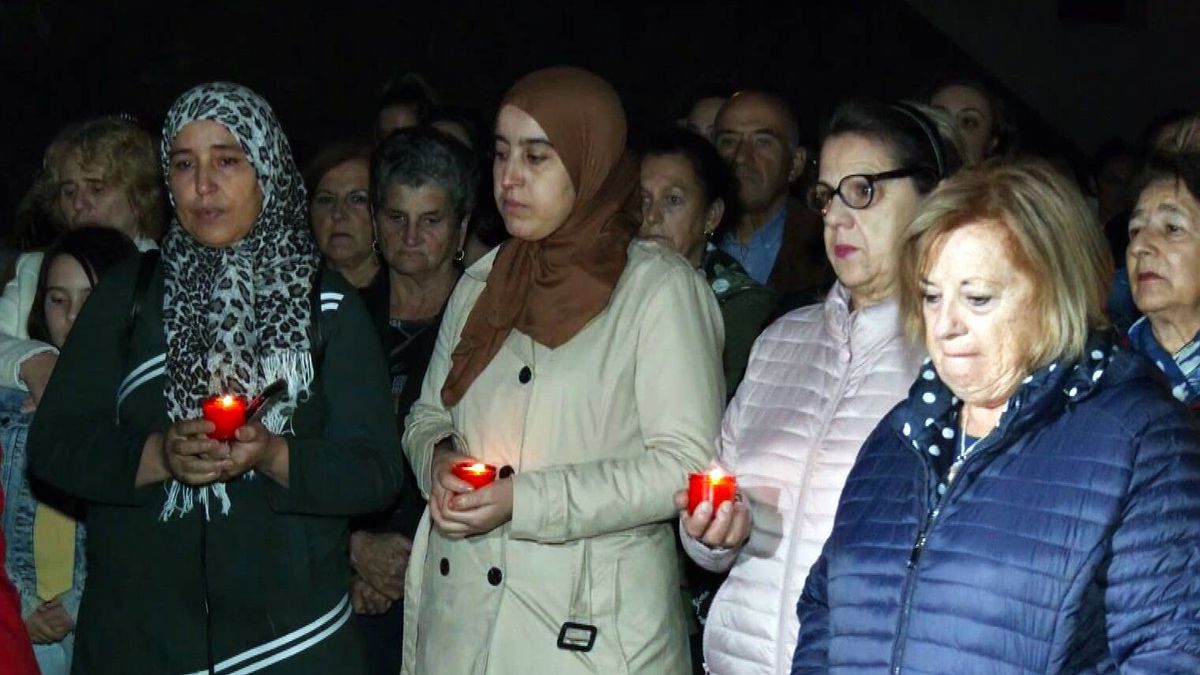 Minuto de silencio en memoria de Imane Minuto de silencio en memoria de Imane