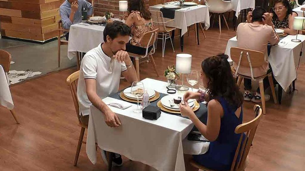 Gema y Rubén durante su cita en 'First Dates'