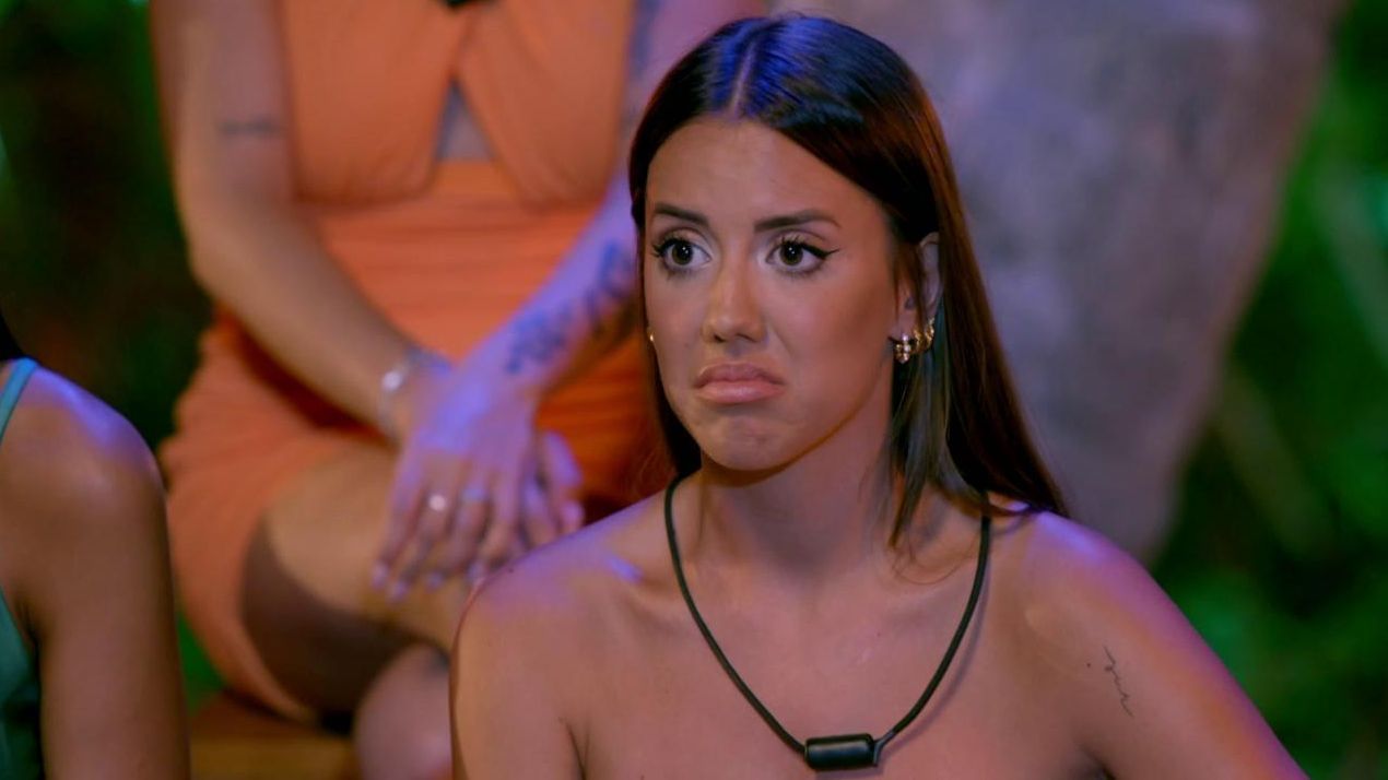 Laura, en la hoguera