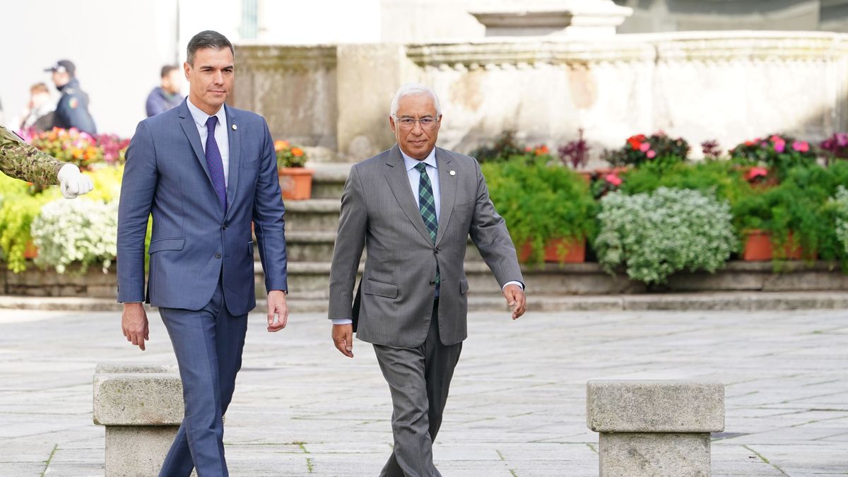 Sanchez y Costa en la Cumbre Hispano Lusa Sanchez y Costa en la Cumbre Hispano Lusa