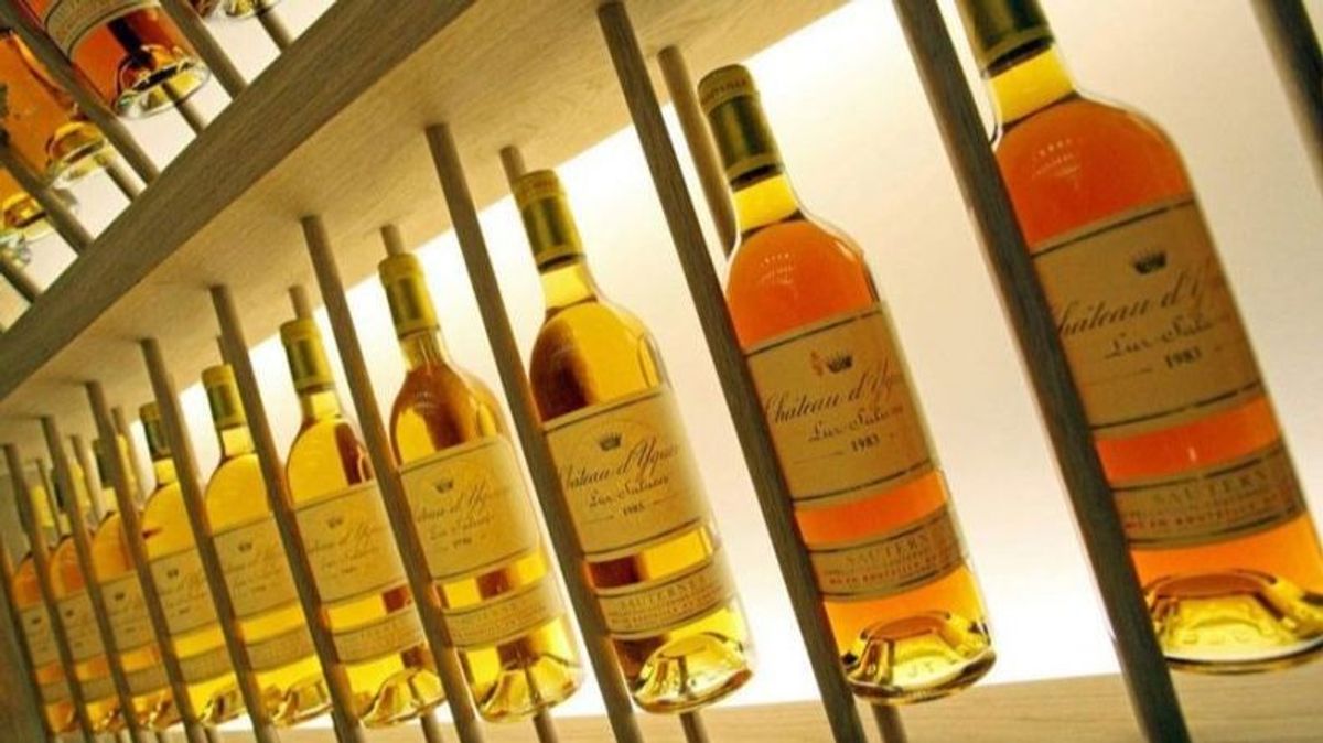EuropaPress 4039767 roban 45 botellas restaurante atrio caceres ellas chateau dyquem 1806 EuropaPress 4039767 roban 45 botellas restaurante atrio caceres ellas chateau dyquem 1806