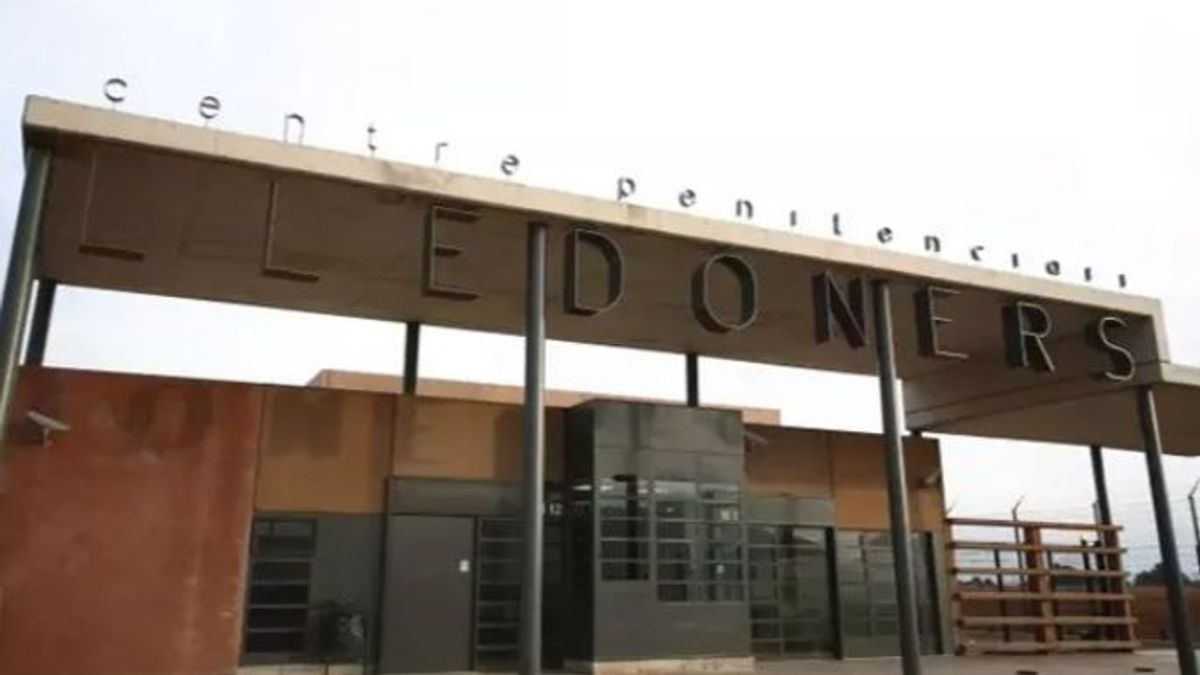Los Mossos encuentran un dron con droga y un teléfono móvil en la cárcel de Lledoners, Barcelona