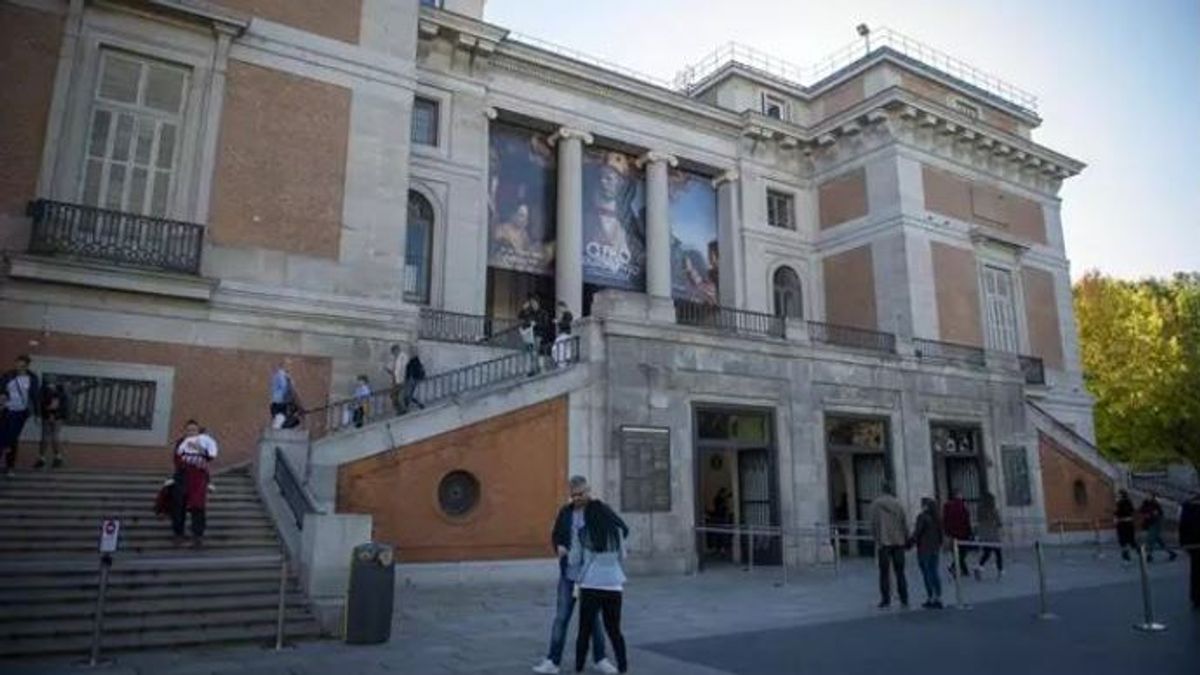 Detenidas dos periodistas por supuestamente participar en el acto vandálico en el Prado