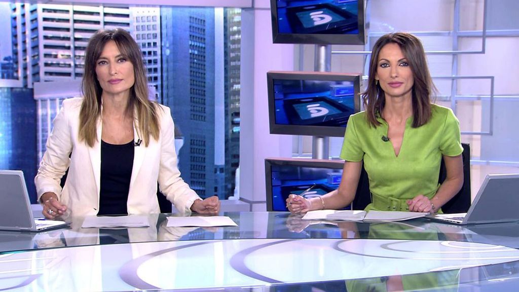 Con Leticia Iglesias y Laila Jiménez Informativos Telecinco 2022 Matinal 07/11/2022