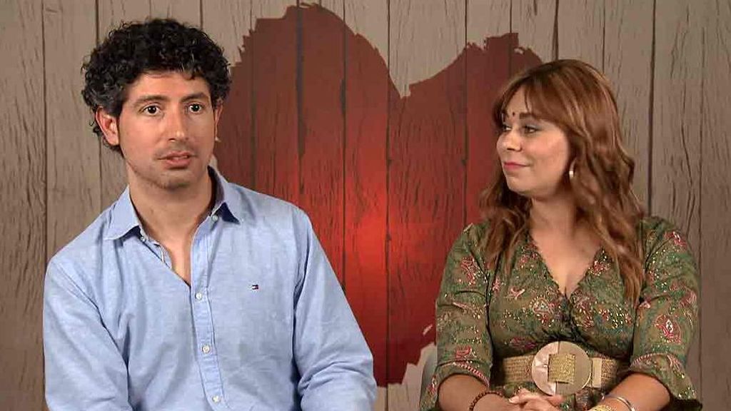 Carolina y David durante su cita en 'First Dates'