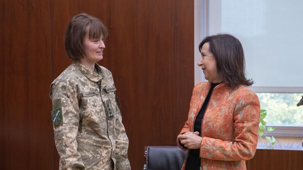 Yulia Tapaciok, la coronel ucraniana que trae a sus tropas a entrenar a España: "Hay que compaginar ser madre y militar"
