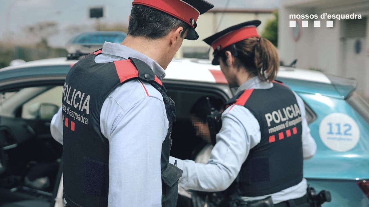 Mossos d'Esquadra Mossos d'Esquadra