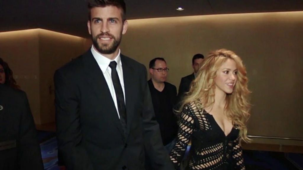 Pique se instalará junto a Clara Chía en la vivienda que compartía con Shakira: "Vivirá con su nueva novia en la casa"