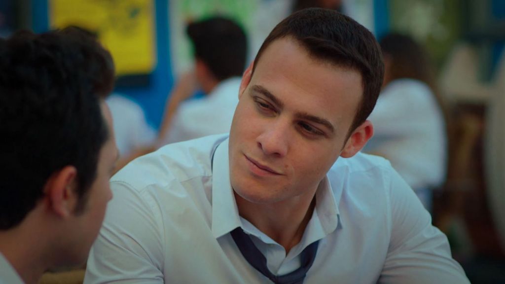 Kerem quiere vengarse de Zeynep