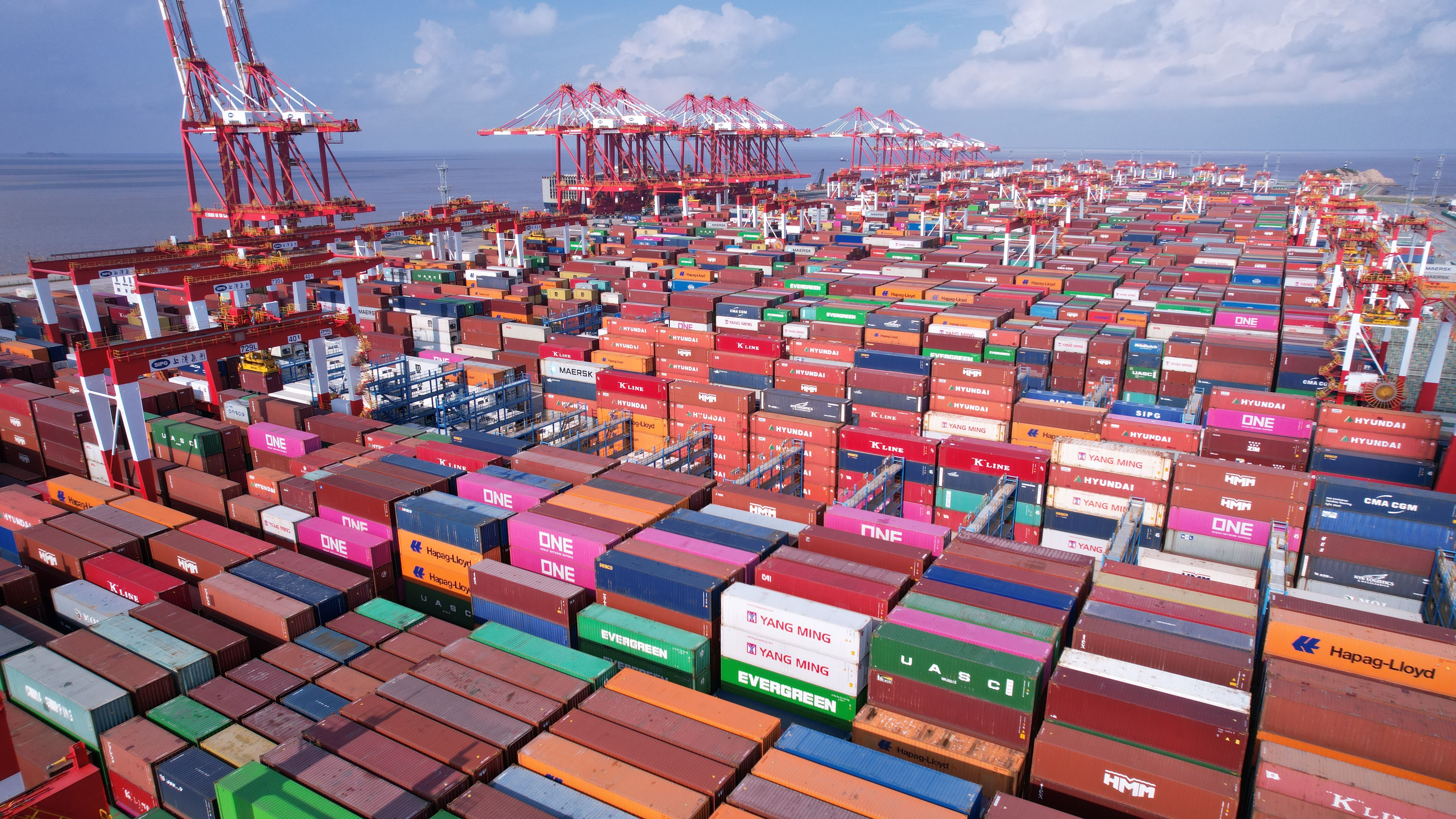 trabajo Último Inocente La desaceleración económica hunde el precio del transporte marítimo de  mercancías