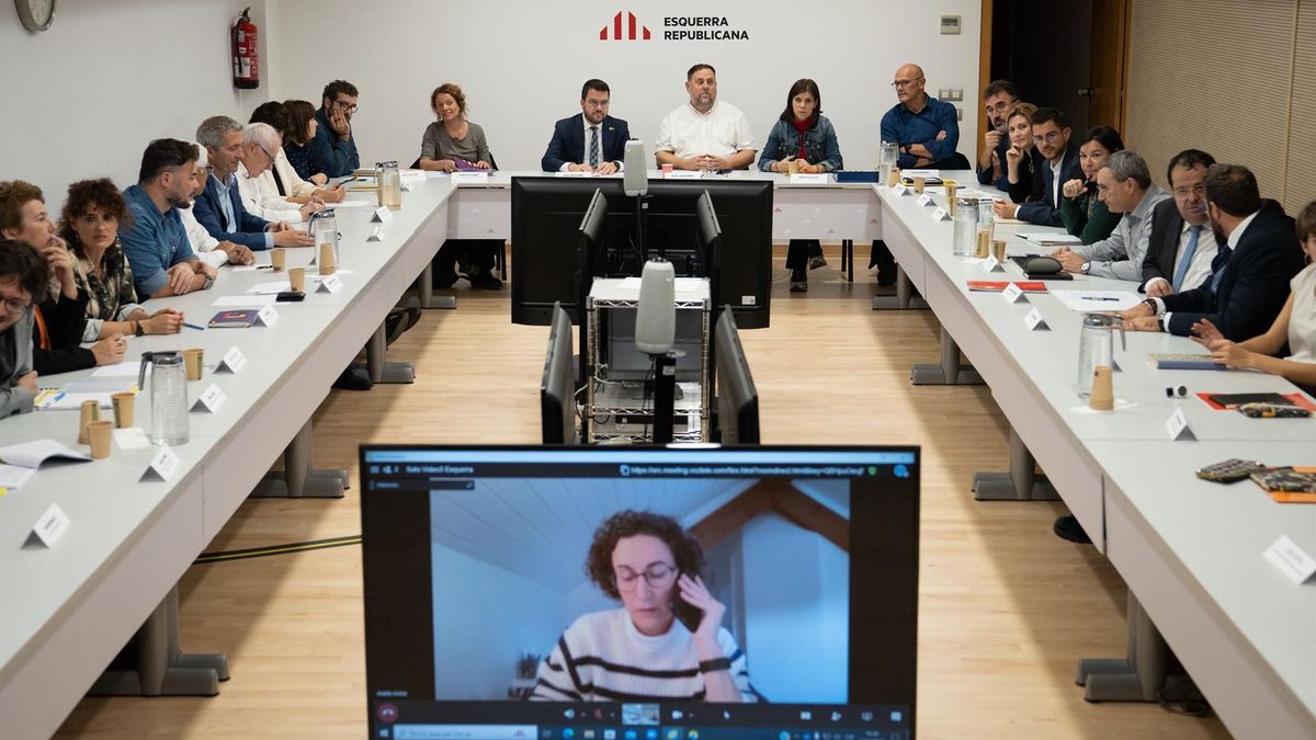 Reunión de la Ejecutiva de ERC tras el acuerdo para derogar el delito de sedición del Código Penal Reunión de la Ejecutiva de ERC tras el acuerdo para derogar el delito de sedición del Código Penal