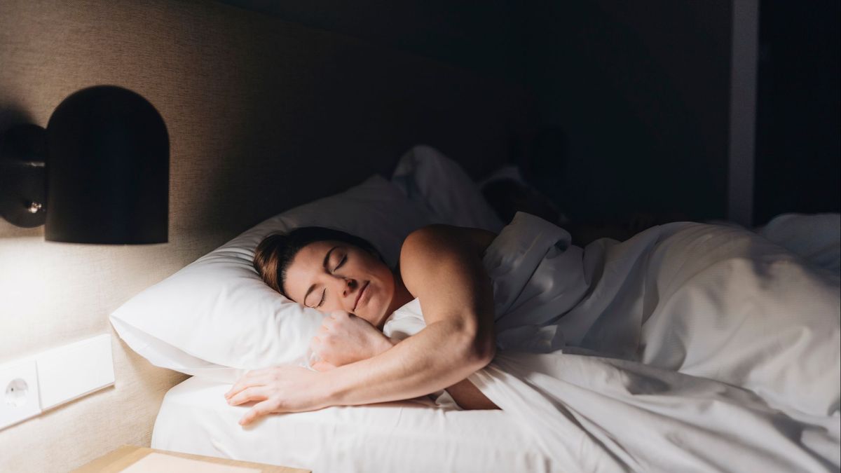 ¿Cuál es la mejor postura para dormir?: el análisis de una neurocientífica da la respuesta