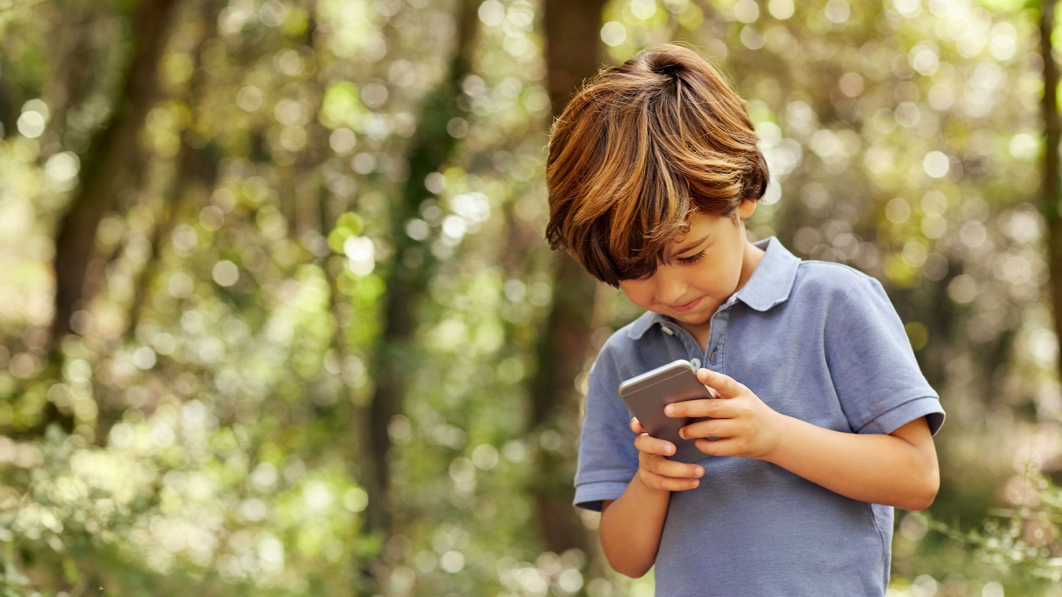 El 16% de los niños tiene su primer smartphone antes de los diez