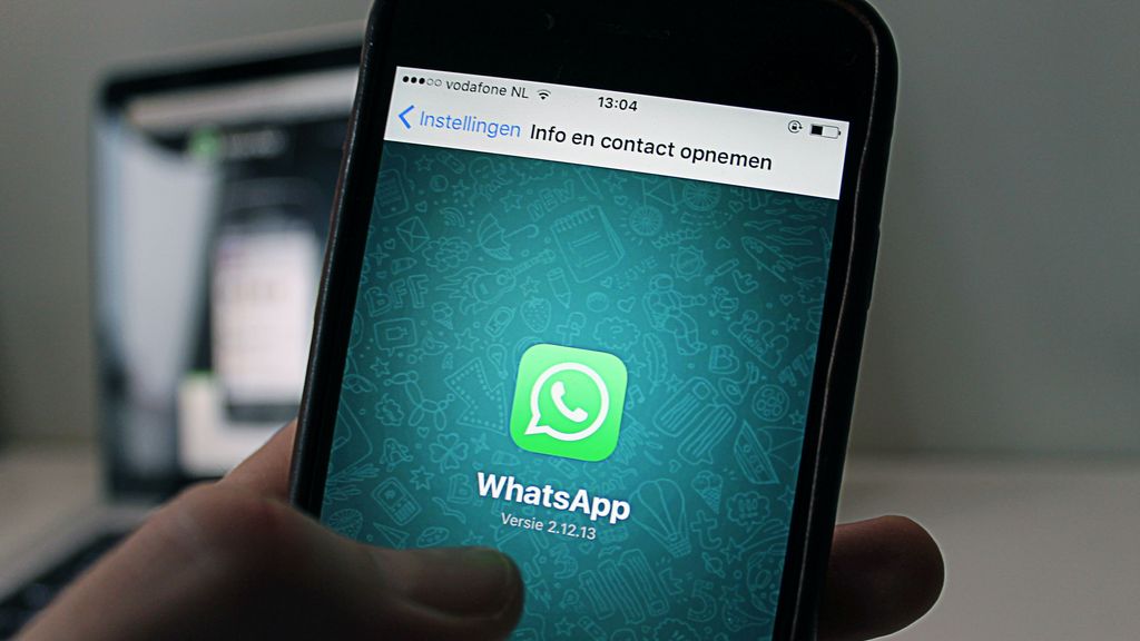 ¿Cómo saber si te están espiando las conversaciones por WhatsApp Web?