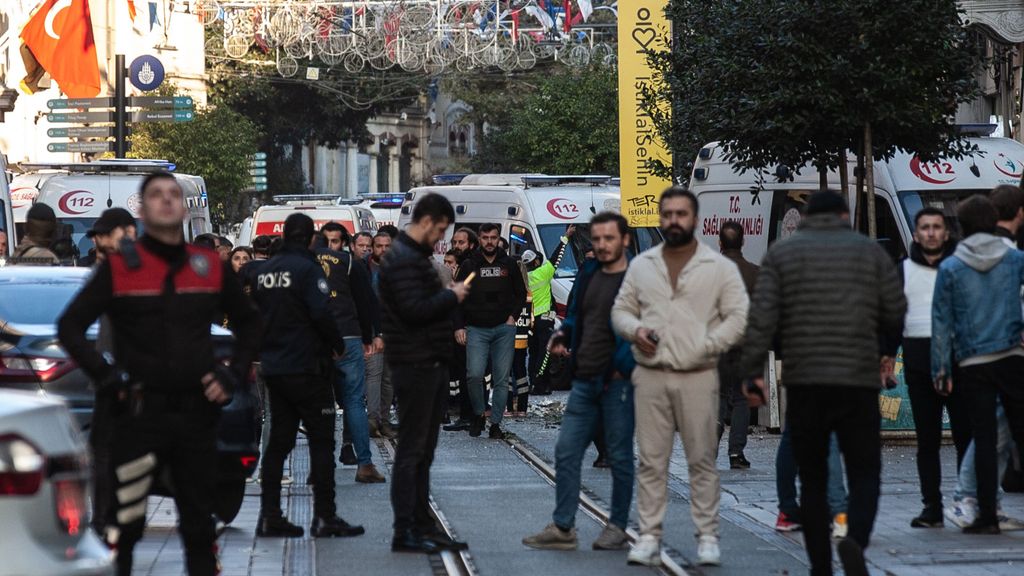 Una potente explosión deja varios muertos y heridos en Estambul: sospechan de un "atentado terrorista"