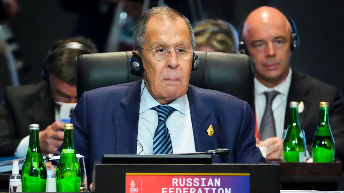 EuropaPress 4812427 15 november 2022 indonesia nusa dua foreign minister of russia sergei EuropaPress 4812427 15 november 2022 indonesia nusa dua foreign minister of russia sergei