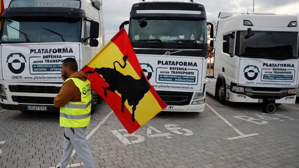 La Plataforma en Defensa del Transporte suspende la huelga tras dos días por el bajo seguimiento