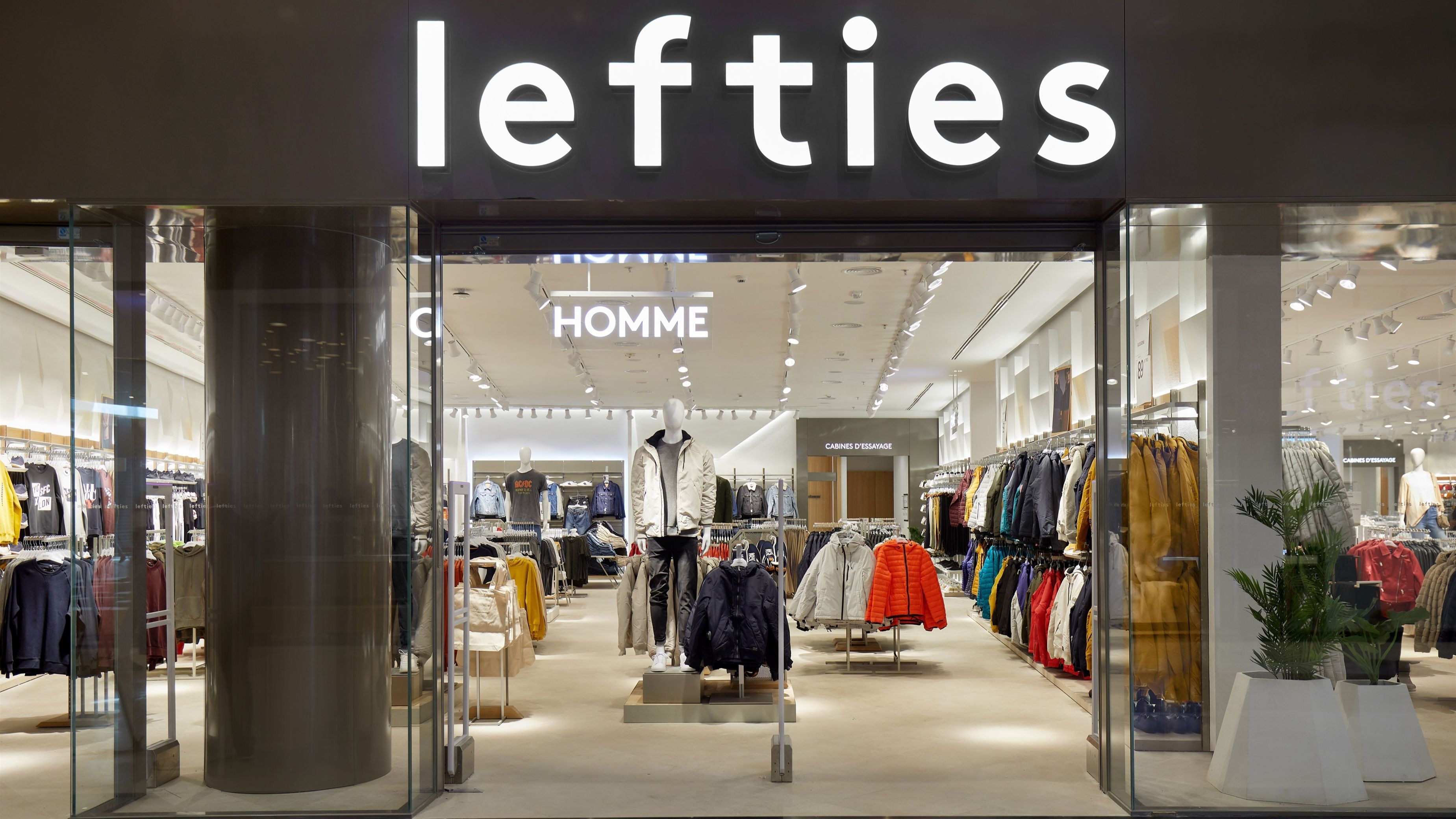 es la mayor tienda Lefties del que abre en Madrid - NIUS