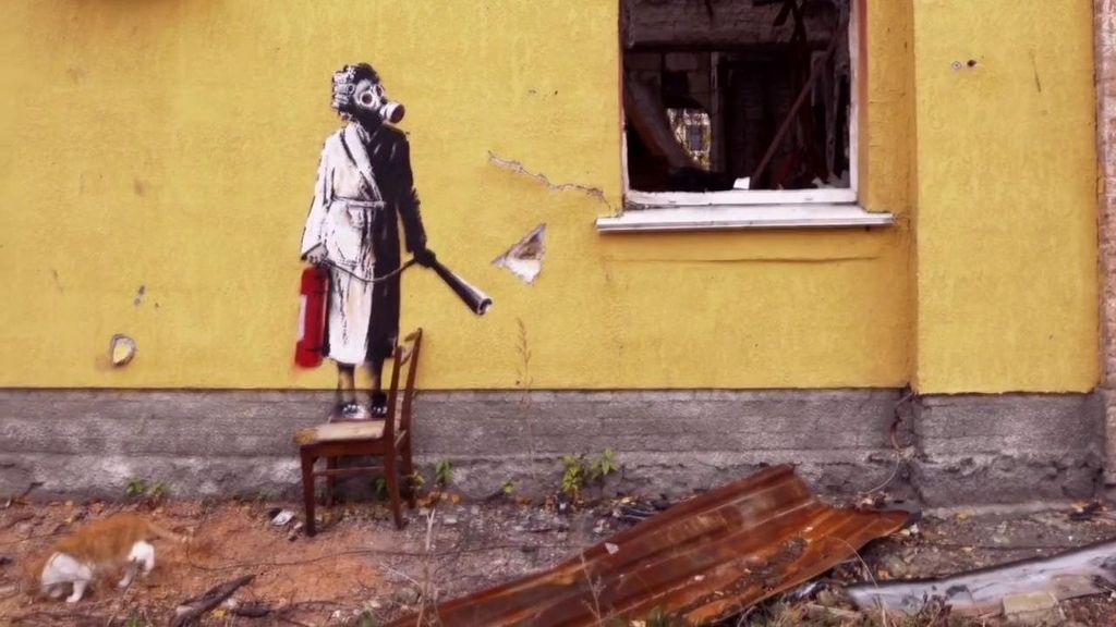 Banksy vuelve a lanzar un ataque contra la invasión rusa en Ucrania a base de pintura