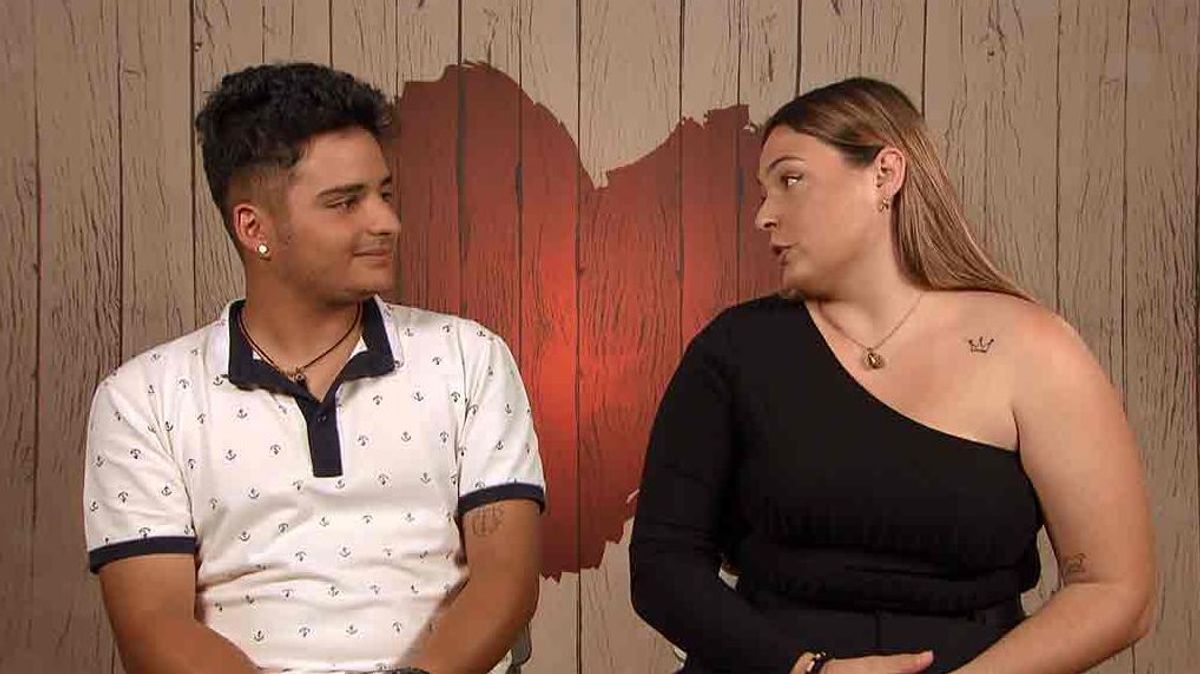 Ni alto ni machote, Santiago no tiene las dos cualidades que le gustan a su cita en ‘First Dates’