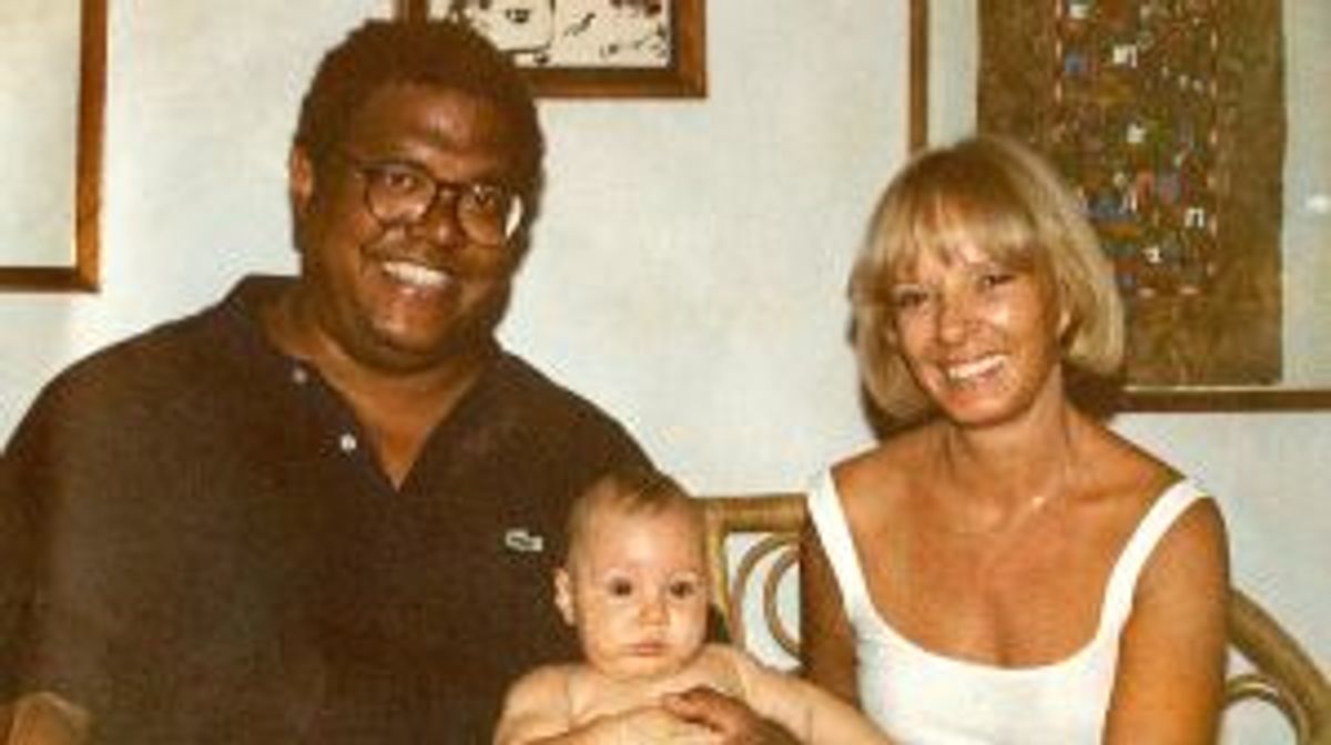 Pablo Milanés y Yolanda Benet junto a su hija Lynn
