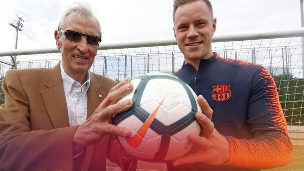 Salvador Sadurní y Marc-André ter Stegen, pasado y presente de la portería del Barcelona.