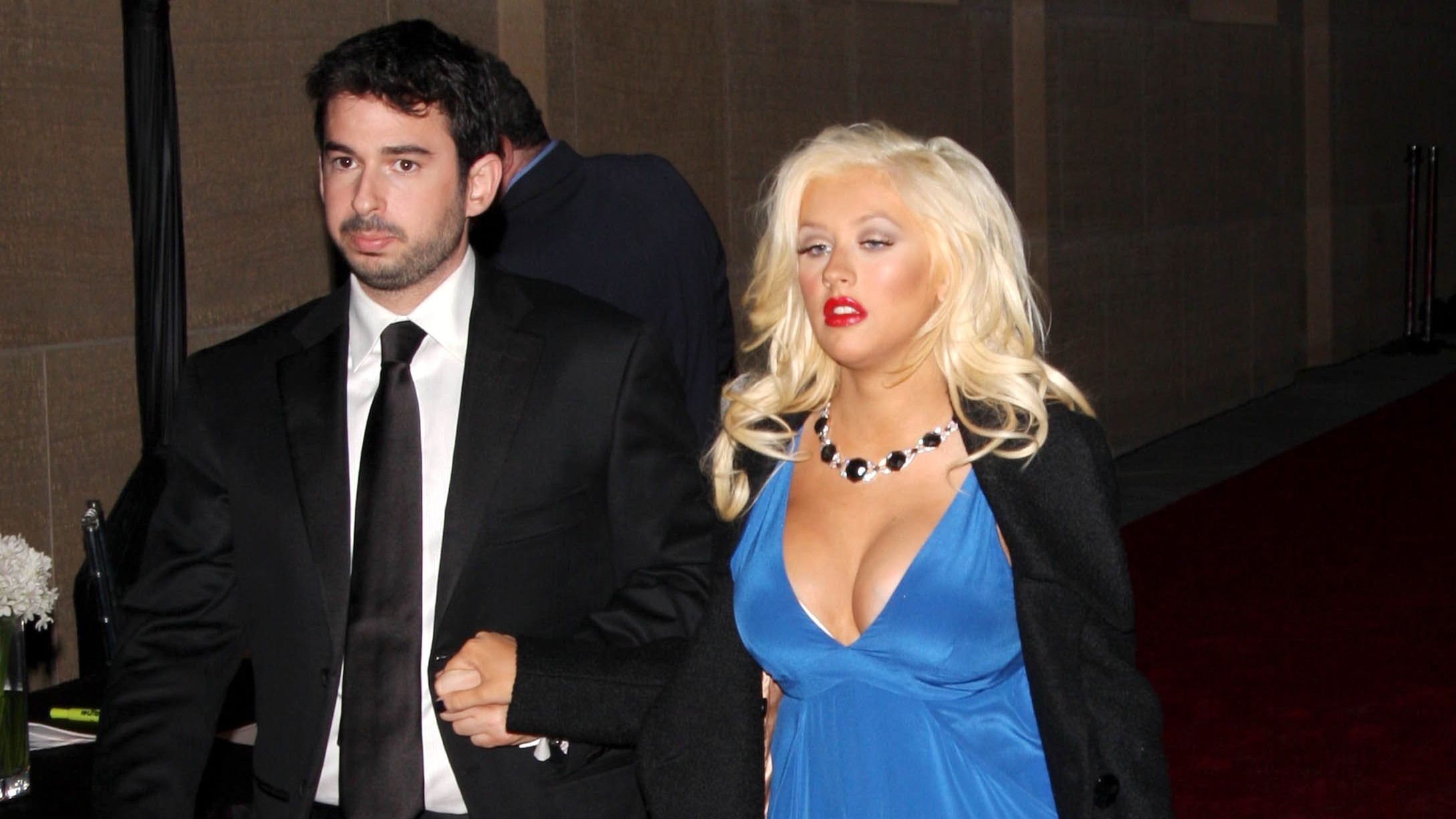 Su primera pareja conocida fue Jordan Bratman.