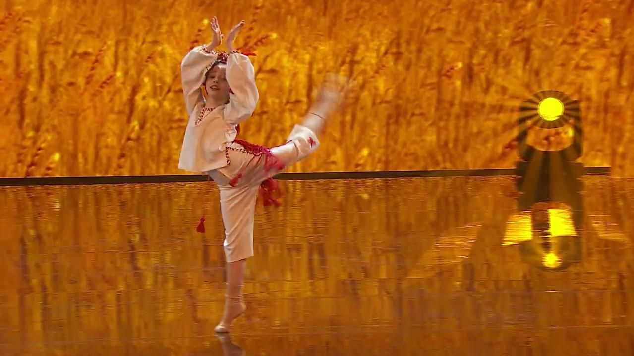 El baile de Zlata Khomenko, la niña ucraniana