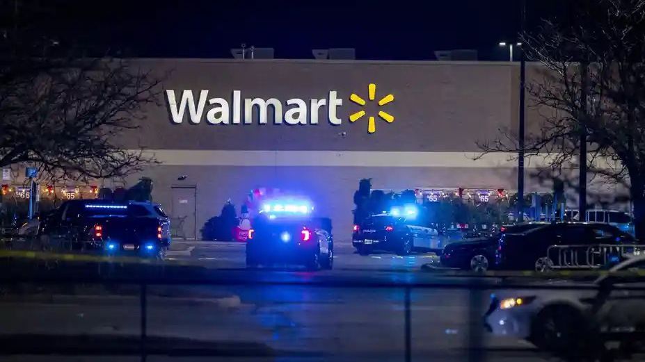 El gerente de una tienda de Walmart en Chesapeake, EE.UU. ha abierto fuego contra los clientes causan varios muertos