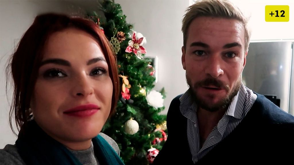 Marta Peñate pone su primer árbol de Navidad con Tony Spina y se sincera (2/2)