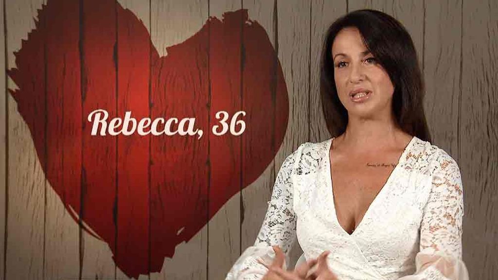 Rebecca, de ‘First Dates’, nos aclara cuál es el único tipo de pene que no quiere en su vida: “Es una pena”