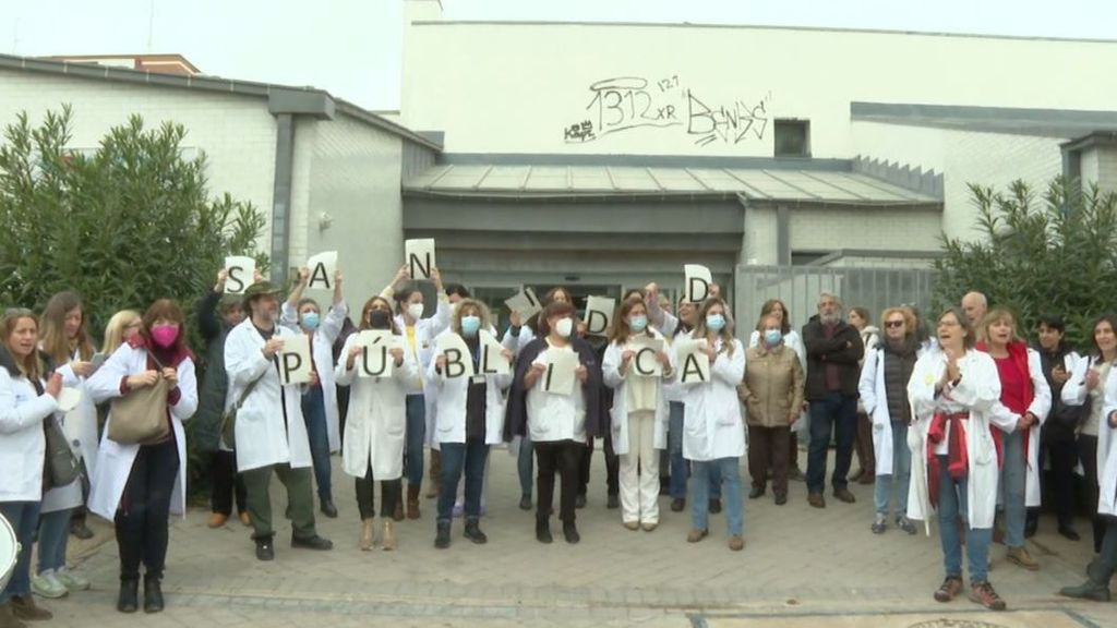 Cuarto día de huelga de médicos en Madrid: una sola pediatra para 4.000 niños