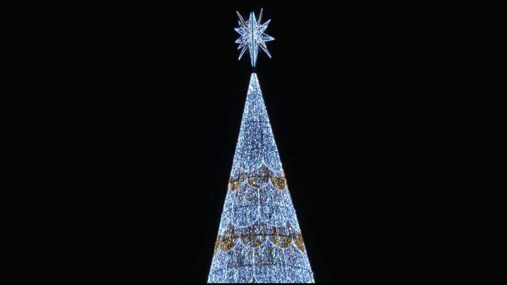 Las ciudades españolas ya se iluminan por Navidad: miles de luces y poco ahorro energético