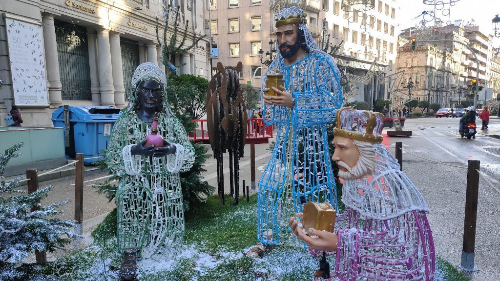 Los tres Reyes Magos de Vigo, ya con Baltasar negro.