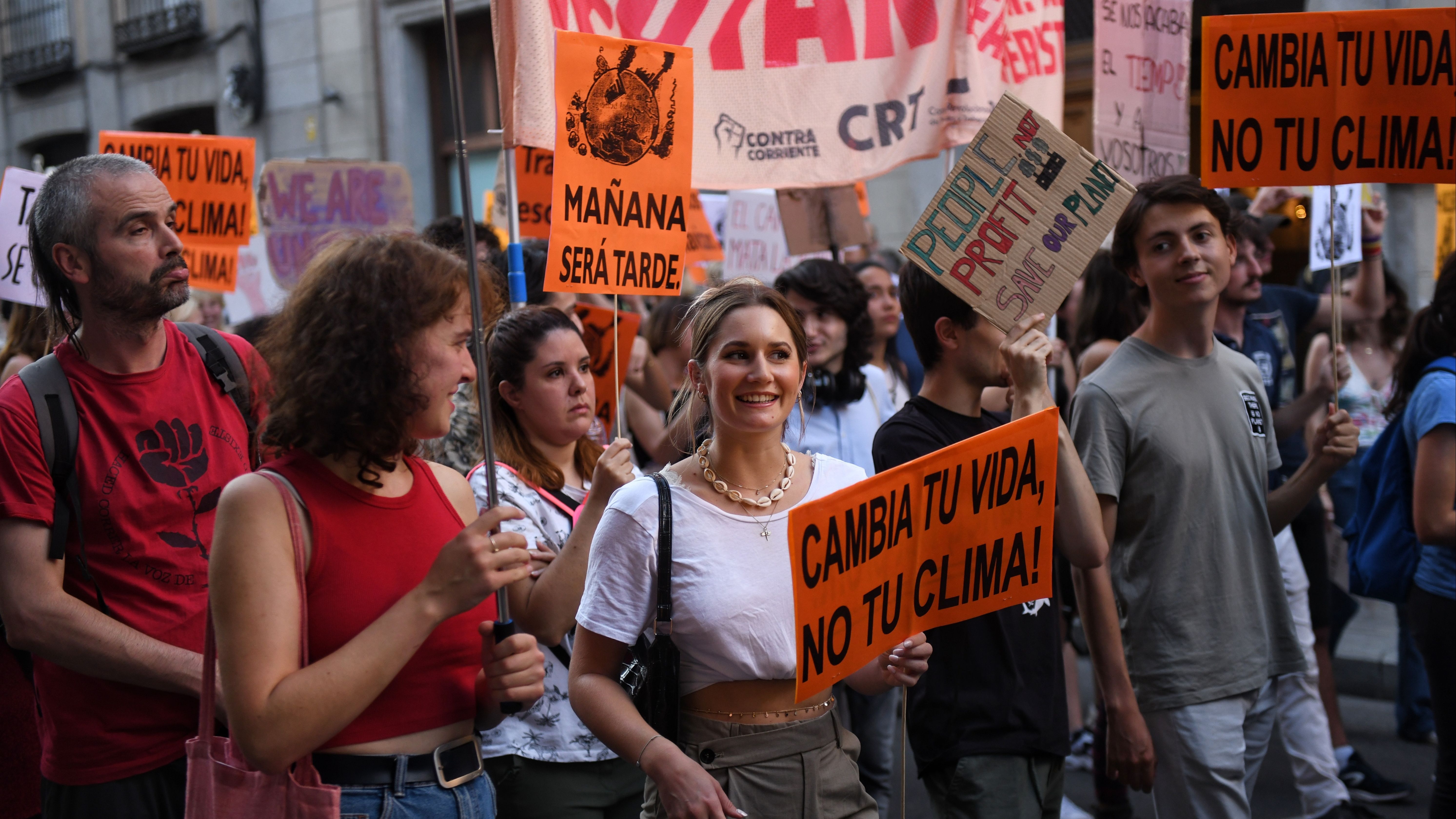 EuropaPress 4701730 jovenes movilizan clima exigir cambio sistema energetico plaza mayor 23