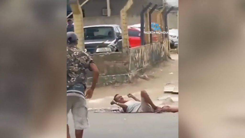 Detención surrealista en Brasil: neutralizan a un hombre armado lanzándole un coco verde