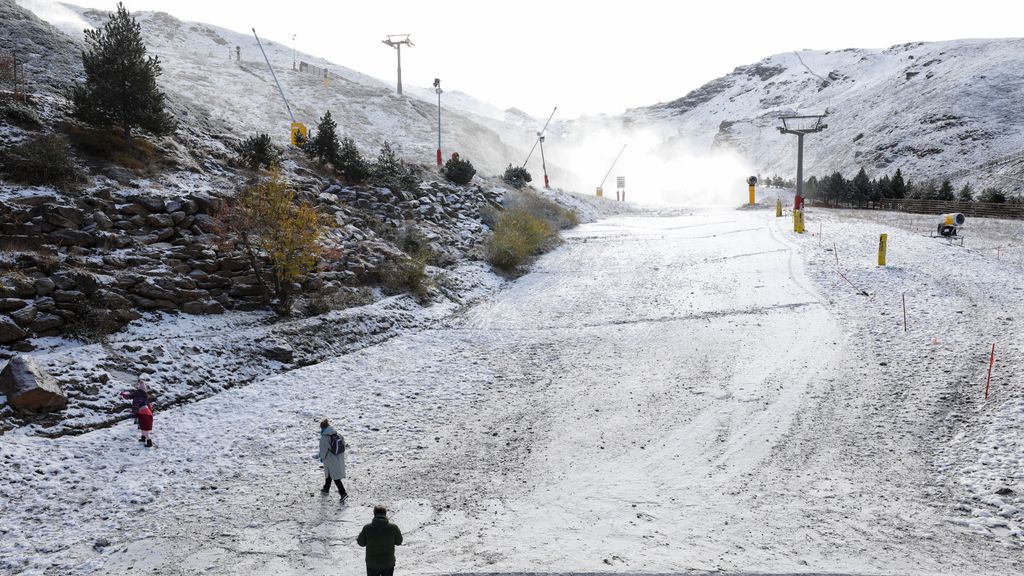 ¿Dónde va a nevar esta semana en España? Las estaciones de esquí prevén su apertura