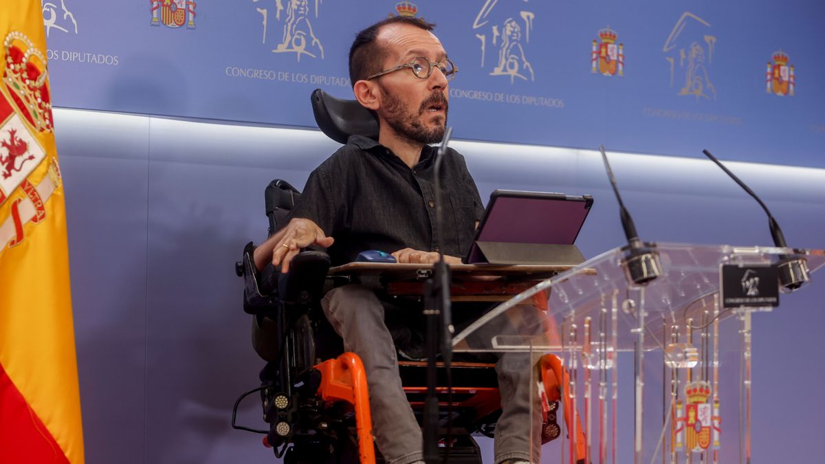 El portavoz de Podemos en el Congreso, Pablo Echenique